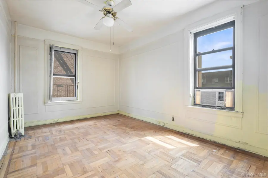 163rd 185 East Street #E1, Bronx, NY 10451 - #3