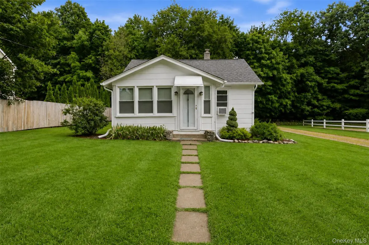 24 Round Lake Avenue, Monroe, NY 10950 - #1