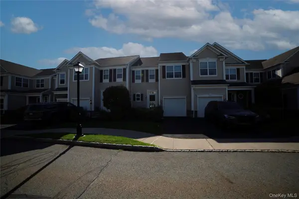10 Bainbridge Place #704, Newburgh, NY 12550