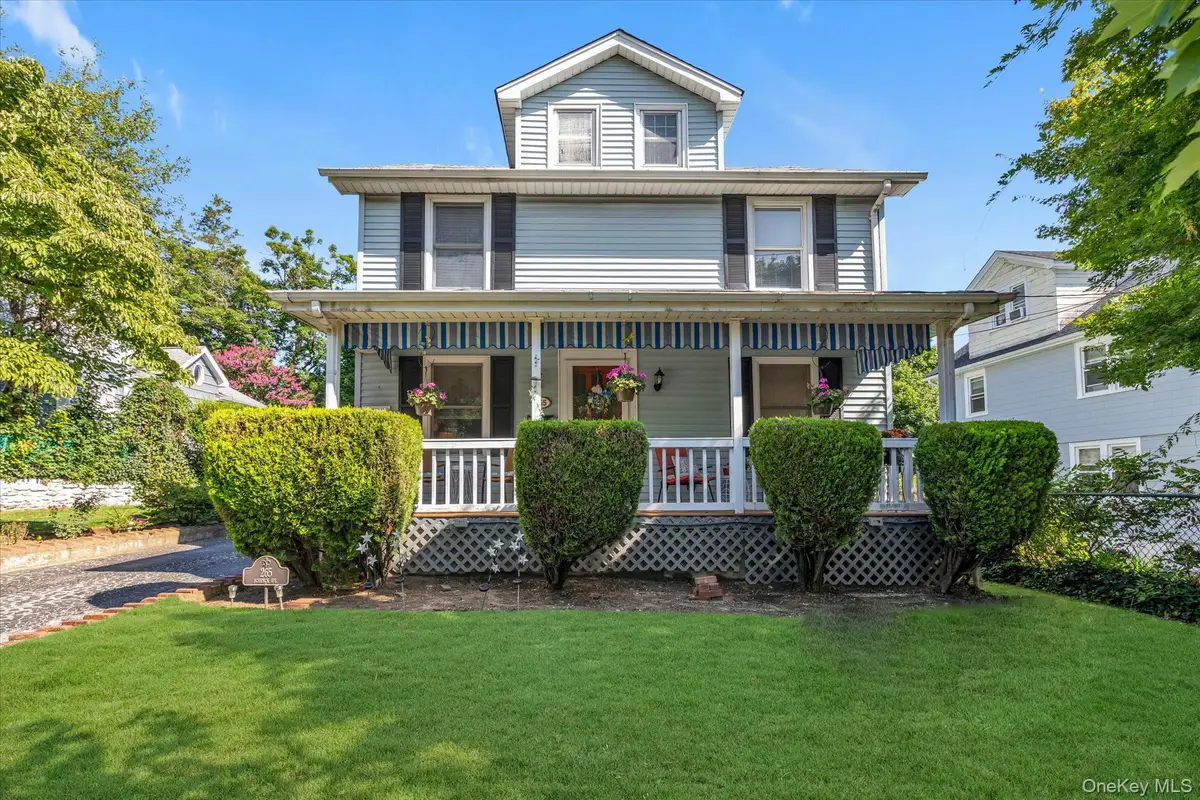 265 Schenck Avenue, Great Neck, NY 11021 - #1