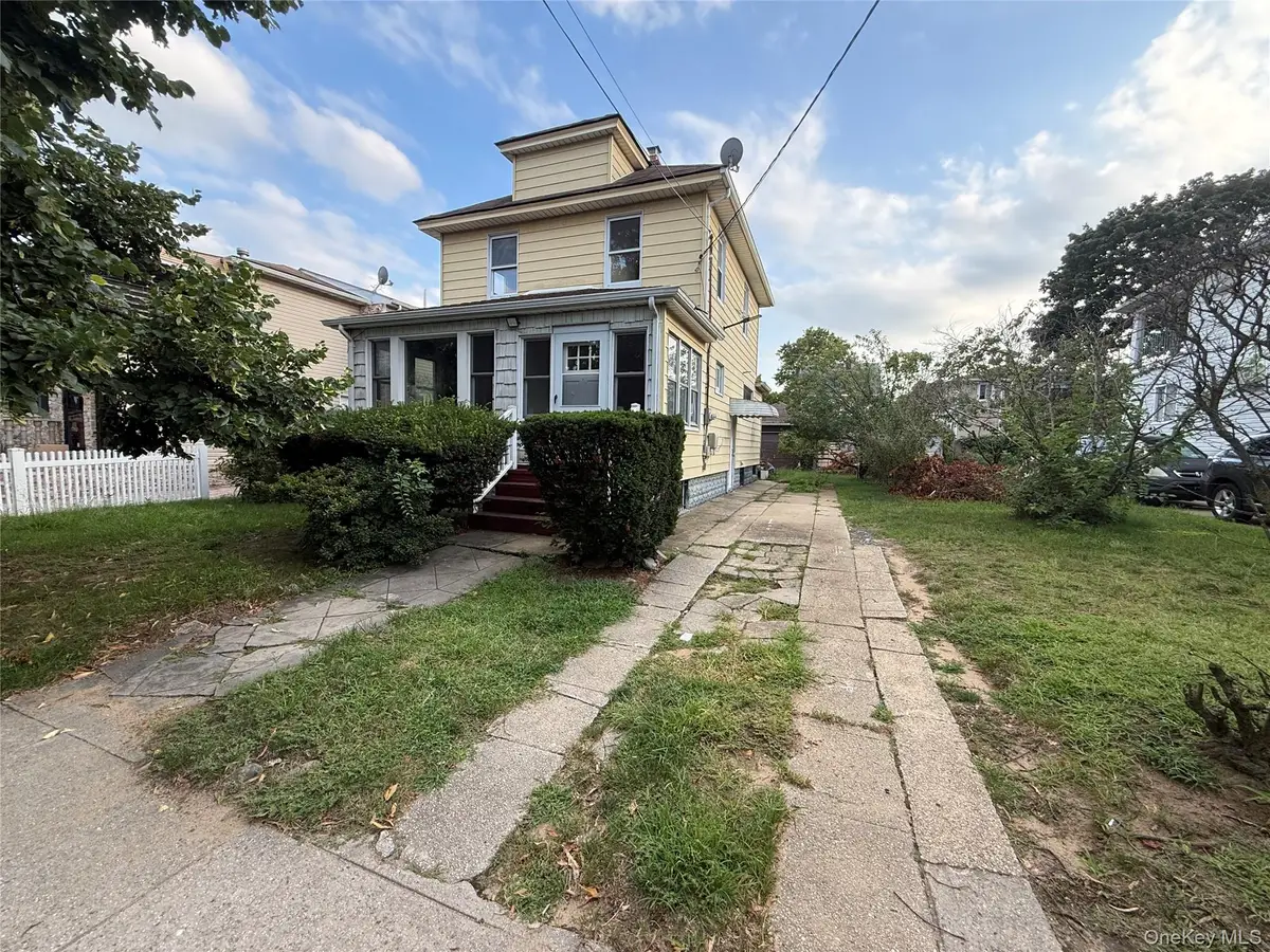 24322 Weller Avenue, Rosedale, NY 11422 - #1