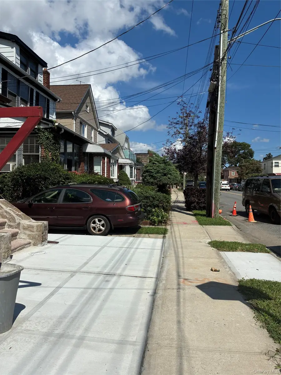 205-15 111th Ave, Saint Albans, NY 11412 - #3