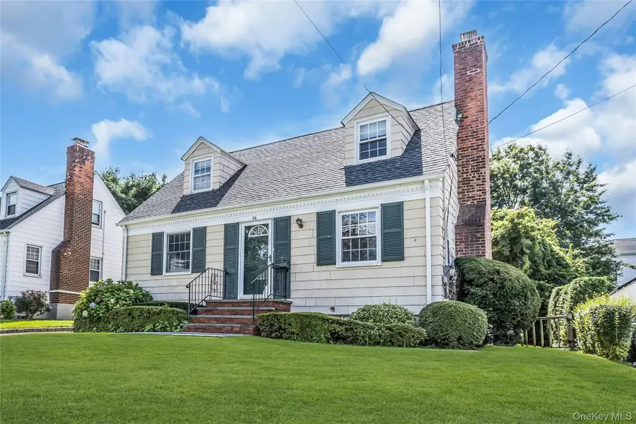 26 Ridge Drive, Manhasset, NY 11030 - #3