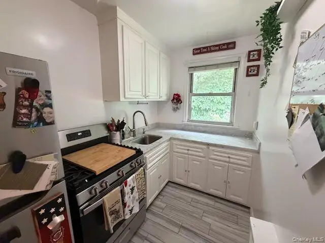 9 Stokes Road #2B, Yonkers, NY 10710 - #3