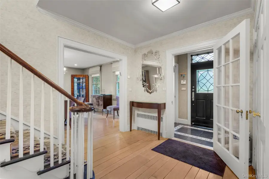 132 Overlook Road, New Rochelle, NY 10804 - #2