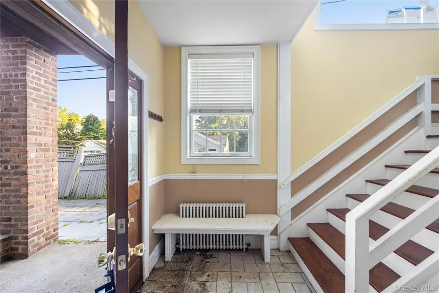 697 S Mountain Road, New City, NY 10956 - #2
