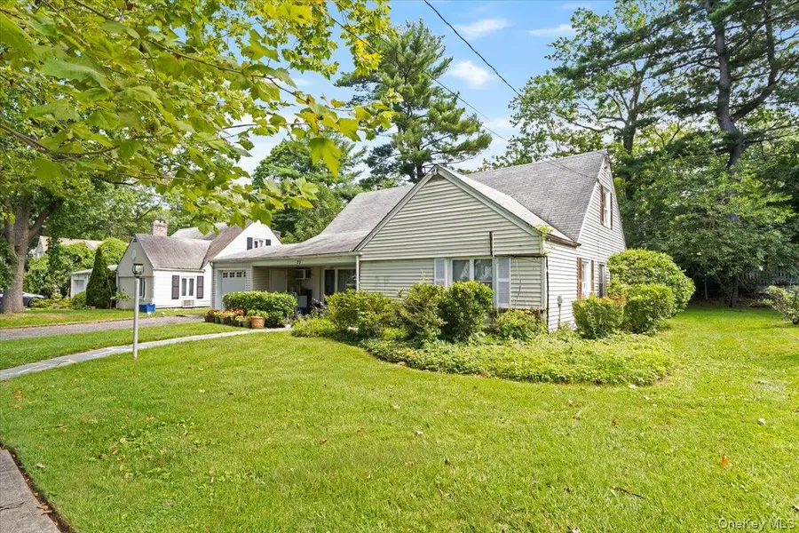 25 Bentley Road, Great Neck, NY 11023 - #2