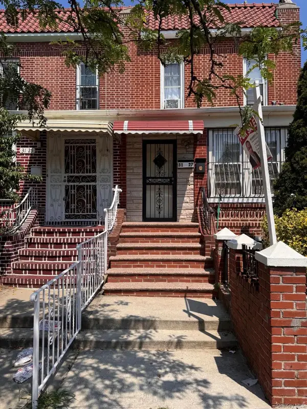 3127 84th Street, East Elmhurst, NY 11370