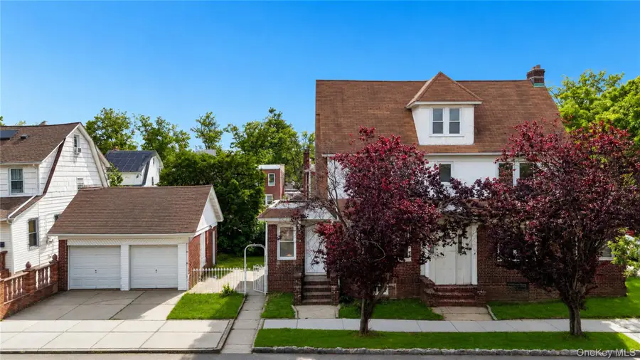 104-04 202nd Street, Saint Albans, NY 11412 - #2