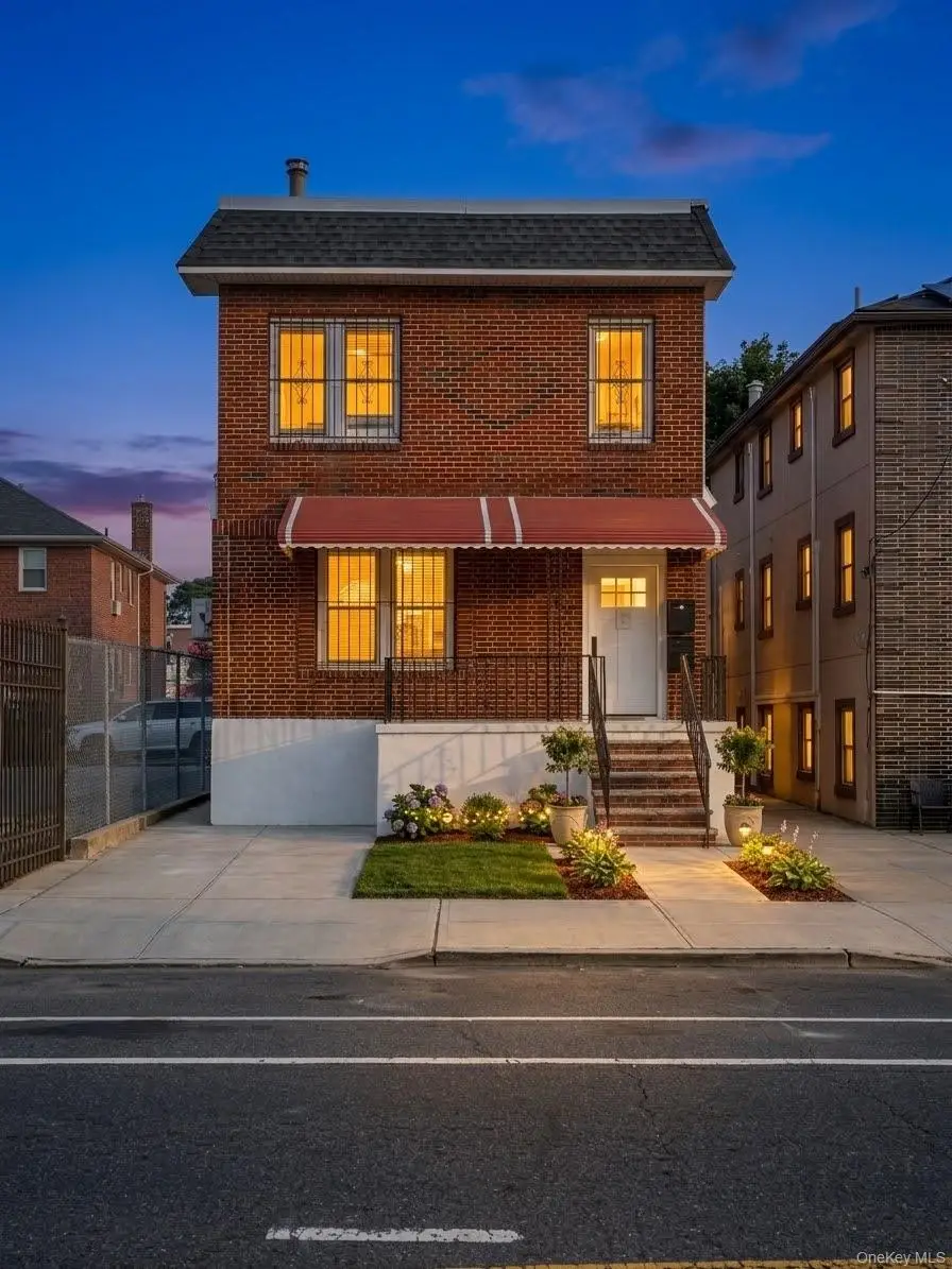 1227 E 222nd Street, Bronx, NY 10469 - #1