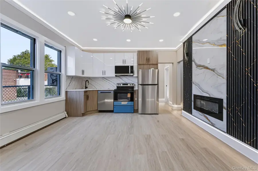 1227 E 222nd Street, Bronx, NY 10469 - #3