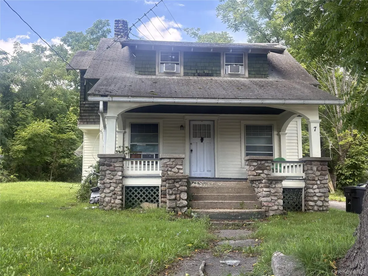 7 North Road, Bloomingburg, NY 12721 - #1