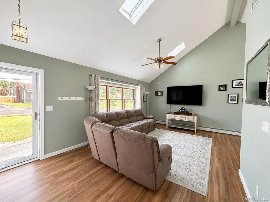 120A Irish Lane, East Islip, NY 11730 - #2