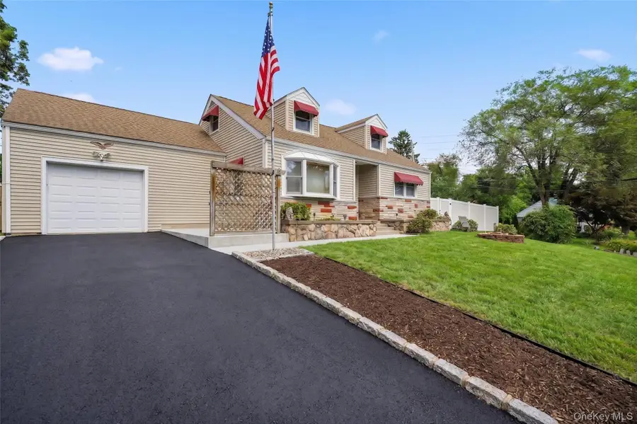 941 Lyman Avenue, Peekskill, NY 10566 - #2