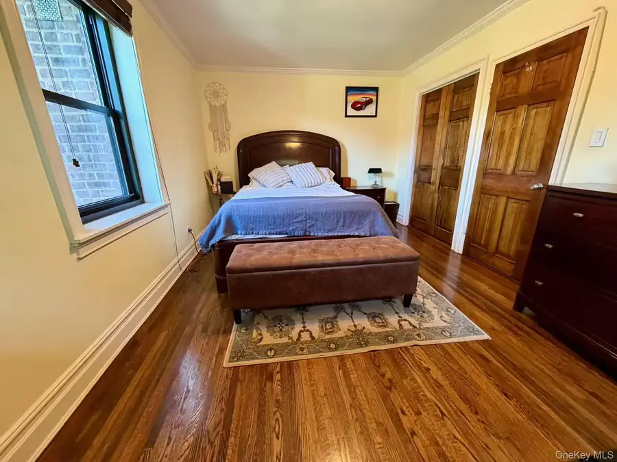 211-05 75th Ave #3D, Bayside, NY 11364 - #3