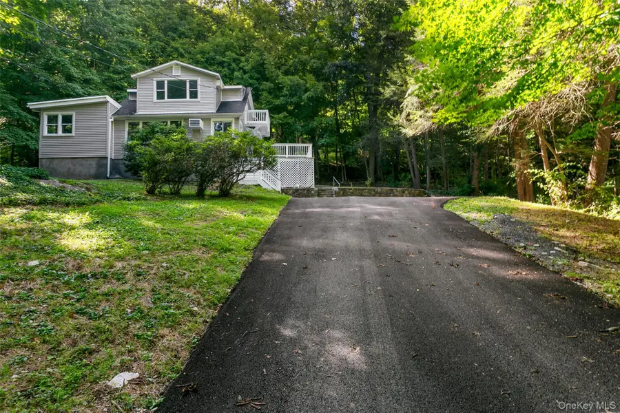 3 W Main Street, Goldens Bridge, NY 10526 - #2
