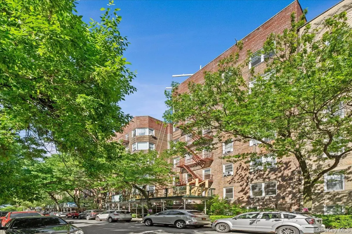 3810 Greystone Avenue #504, Bronx, NY 10463 - #1