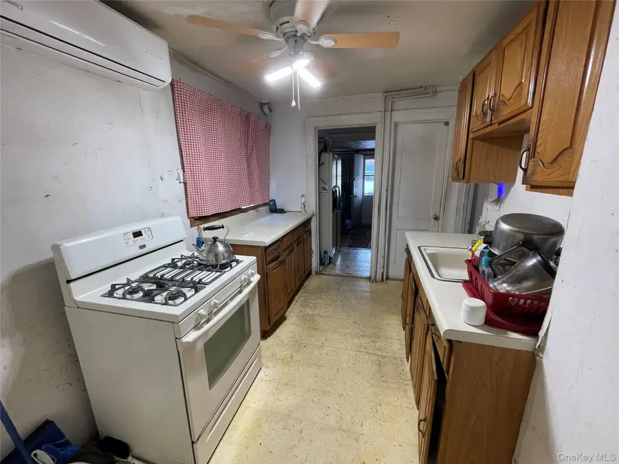 404 Baldwin Road, Hempstead, NY 11550 - #3