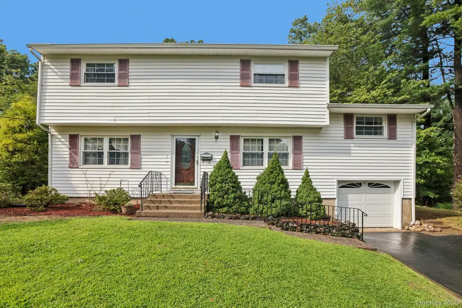 1 Marion Court, New City, NY 10956 - #2