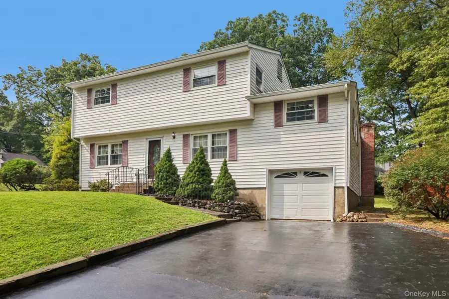 1 Marion Court, New City, NY 10956 - #3