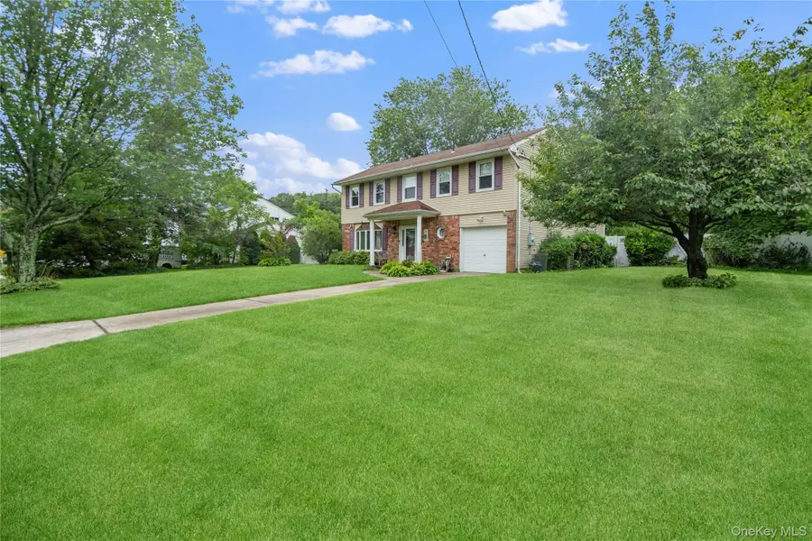 28 Block Boulevard, Terryville, NY 11776 - #3