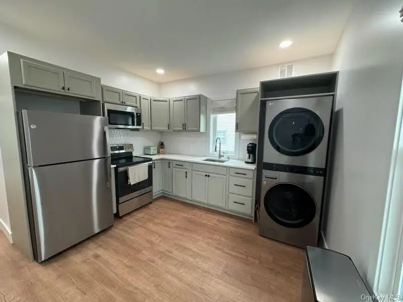 93 Worrall Avenue, Poughkeepsie, NY 12603 - #3