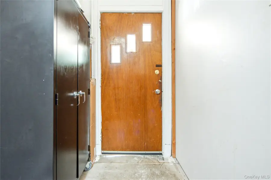 2909 23rd Road, Astoria, NY 11105 - #3