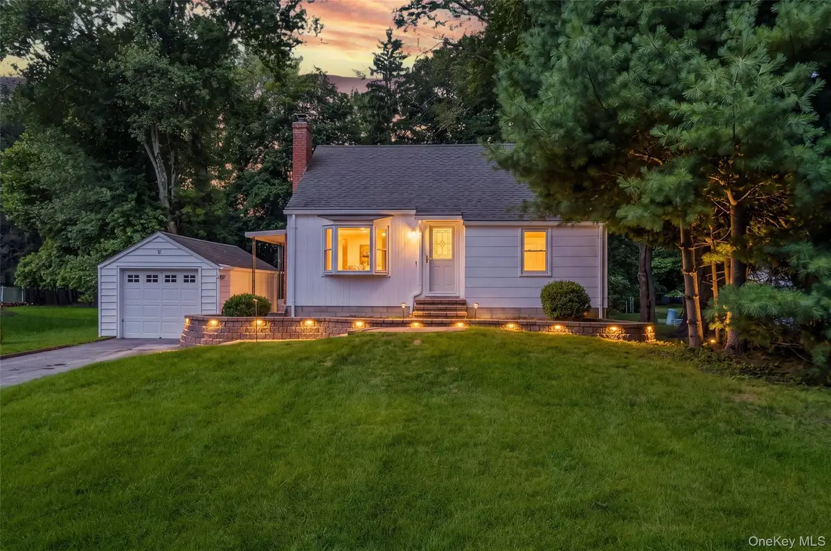 9 Memory Lane, Poughkeepsie, NY 12603 - #1