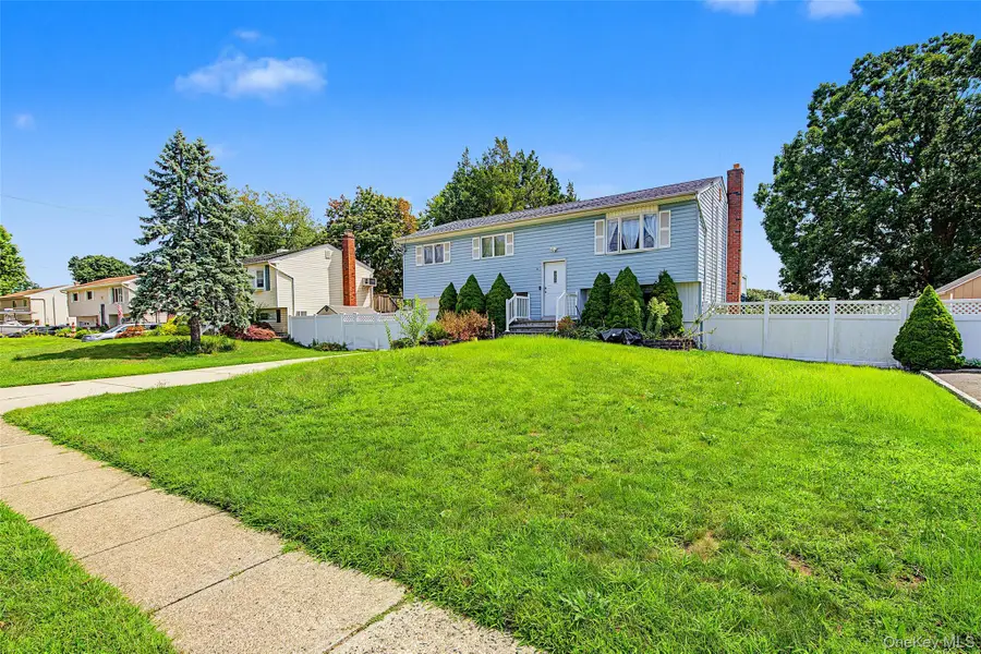1604 Church Street, Holbrook, NY 11741 - #2
