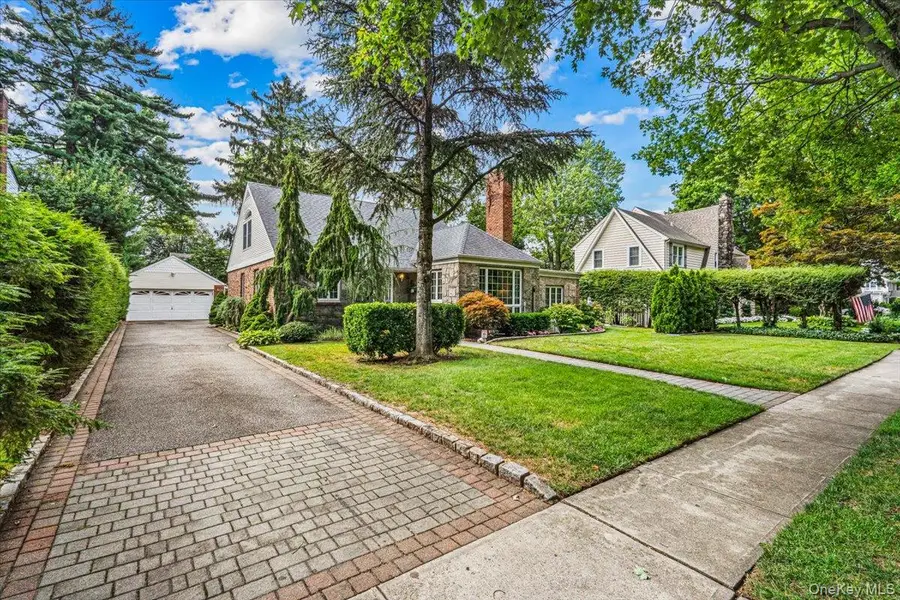 138 Locust Street, Garden City, NY 11530 - #2