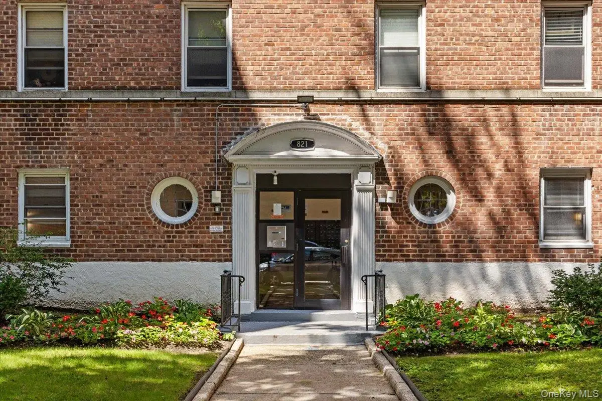 821 Bronx River Road #4D, Bronxville, NY 10708 - #1