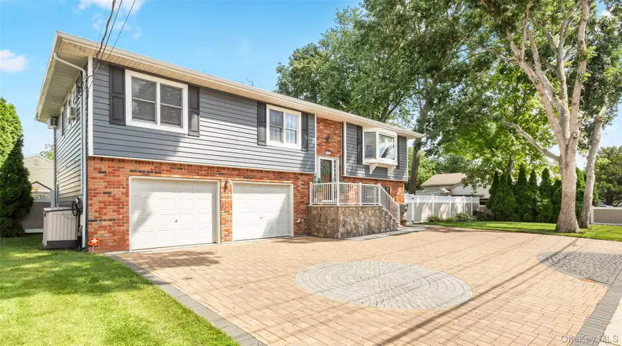487 Nicolls Road, Deer Park, NY 11729 - #2