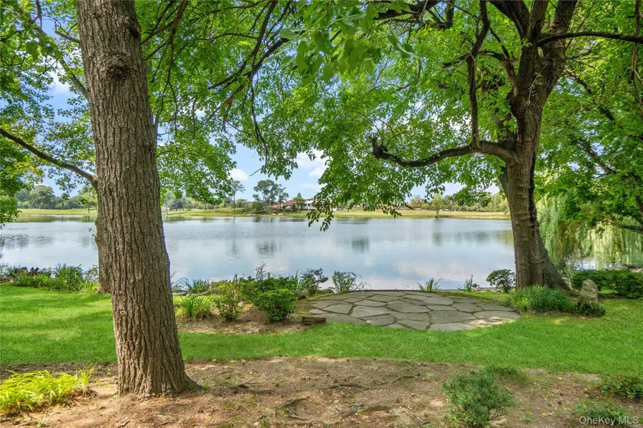 18 Lake Road, Great Neck, NY 11020 - #3