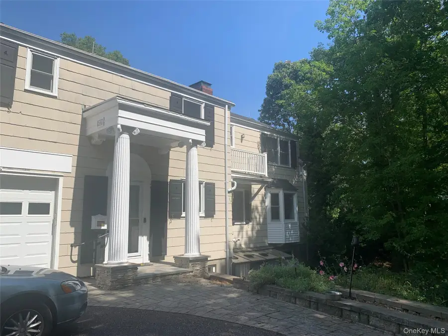 105 Laurel Lane, Port Jefferson, NY 11777 - #3