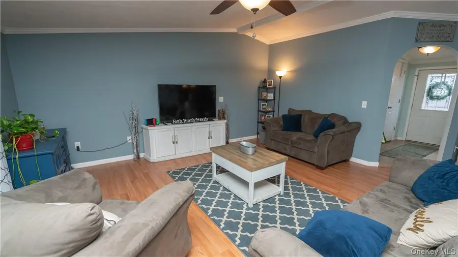 3 Wildwood Lane, Wallkill, NY 12589 - #2