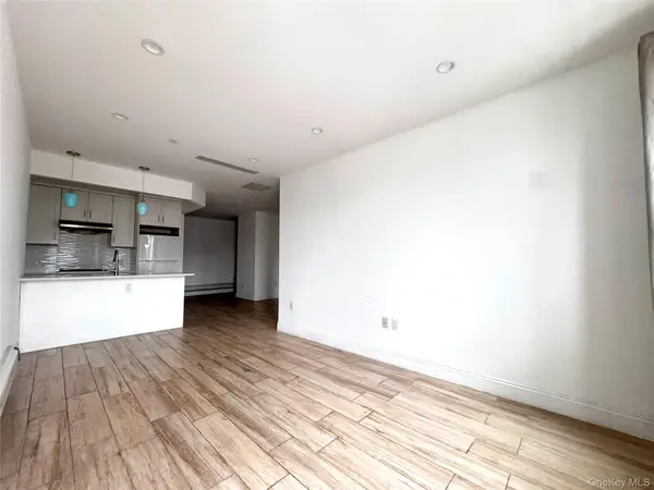 136-20 Booth Memorial Avenue #3A, Flushing, NY 11355