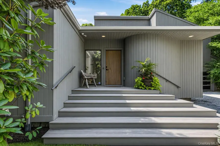 3 Quantuck Bay Lane, Westhampton Beach, NY 11978 - #2