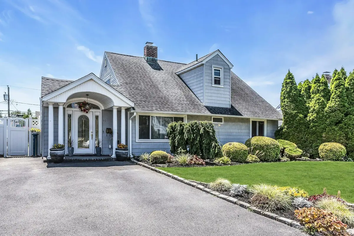 50 Sunrise Lane, Levittown, NY 11756 - #1