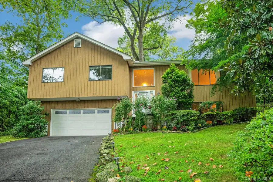 44 Hillside Lane, New Rochelle, NY 10804 - #2
