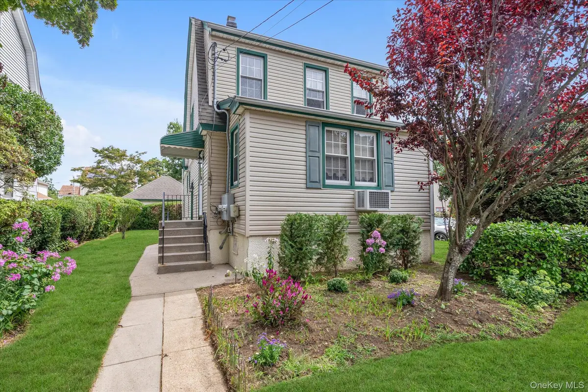 141 Elmwood Street, Valley Stream, NY 11581 - #1