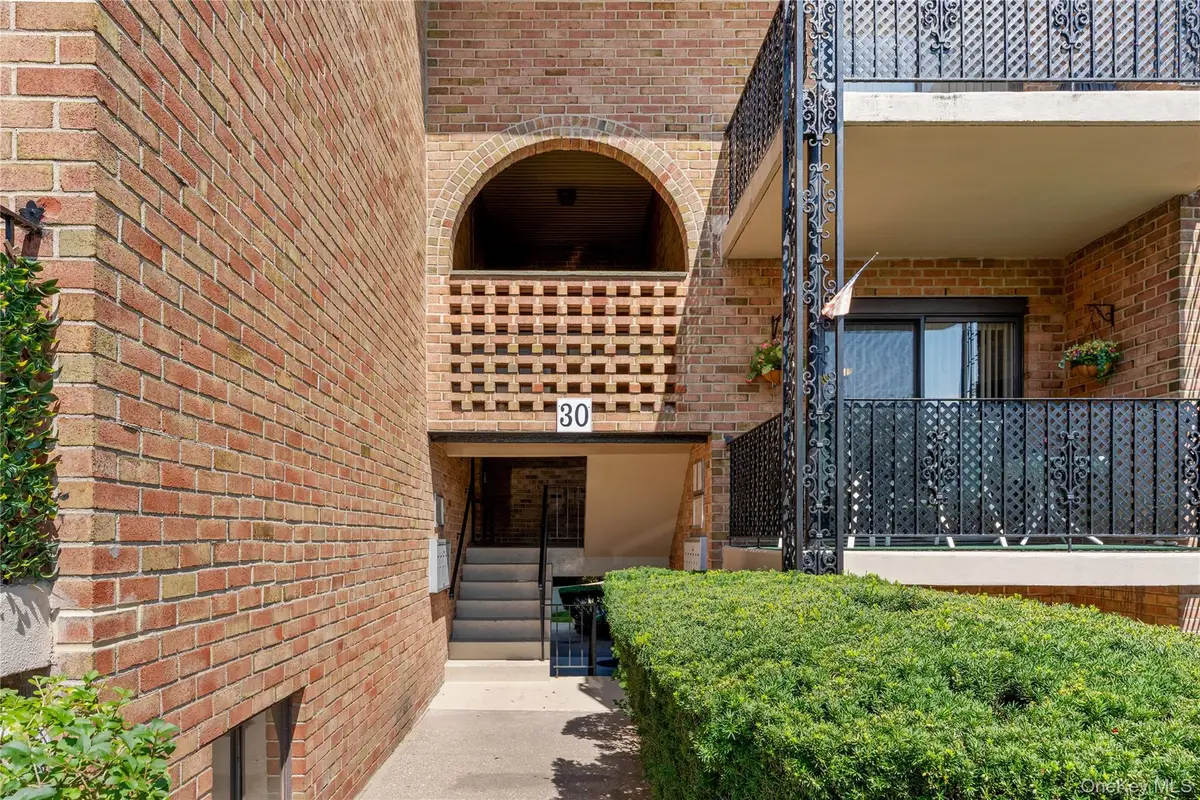 30 Gateway Road #102N, Yonkers, NY 10701 - #1