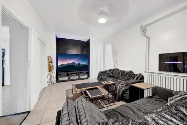 1972 Lafontaine Ave #1972, Bronx, NY 10457
