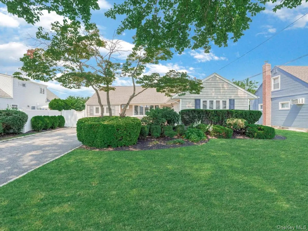 2643 Landman Lane, North Bellmore, NY 11710 - #1