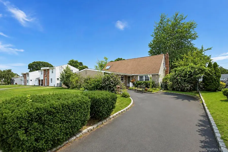 38 Imperial Drive, Selden, NY 11784 - #2