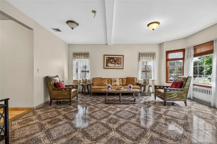 214 Avery Place, Cedarhurst, NY 11516 - #3