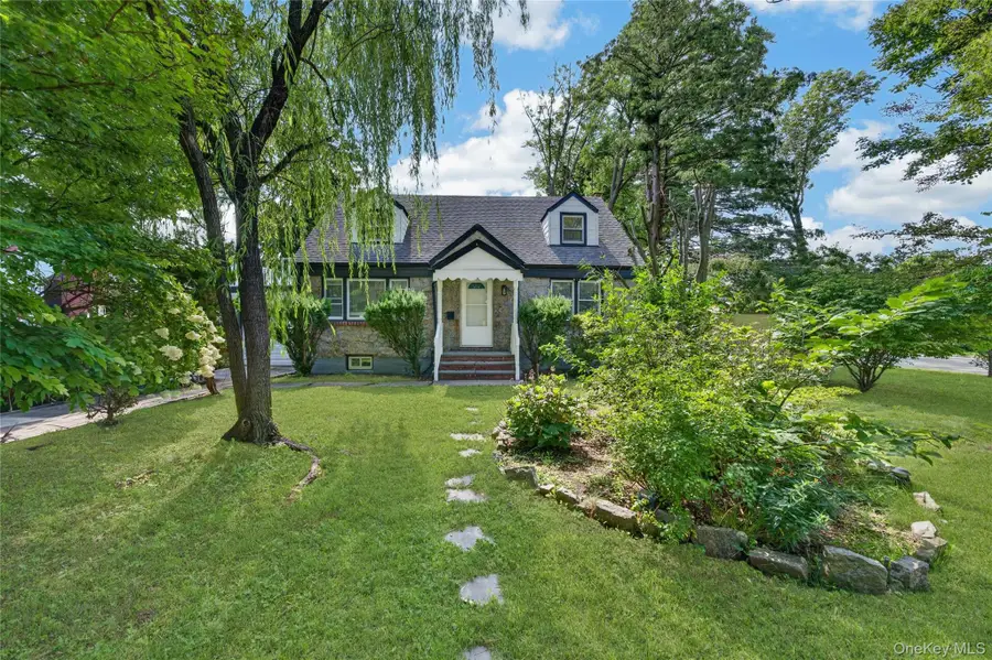 343 Sylvan Lane, Westbury, NY 11590 - #2