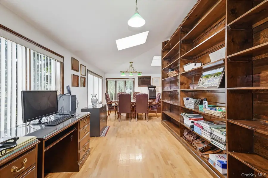 5 Woodland Place, White Plains, NY 10606 - #2