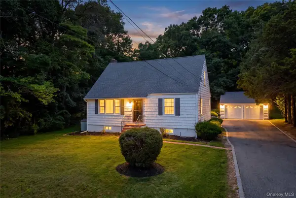 99 Warner Road, Huntington, NY 11743