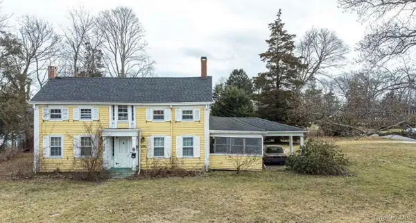 362 Middle Road, Bayport, NY 11705