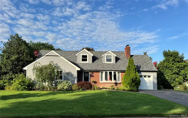 51 Bayway Avenue, Bay Shore, NY 11706